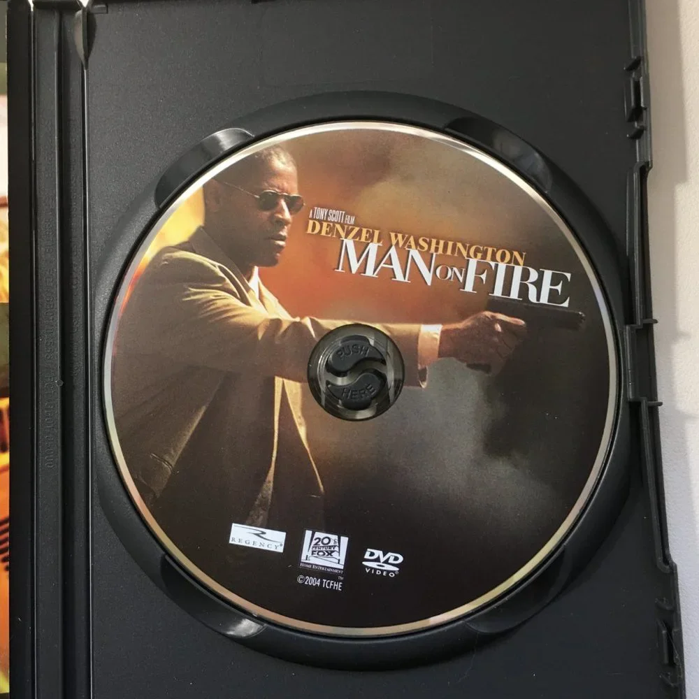 𝐃𝐞𝐧𝐳𝐞𝐥 𝐖𝐚𝐬𝐡𝐢𝐧𝐠𝐭𝐨𝐧 DVD Bundle 𝐌𝐀𝐍 𝐎𝐍 𝐅𝐈𝐑𝐄 & 𝐅𝐋𝐈𝐆𝐇𝐓 - Picture 5 of 10